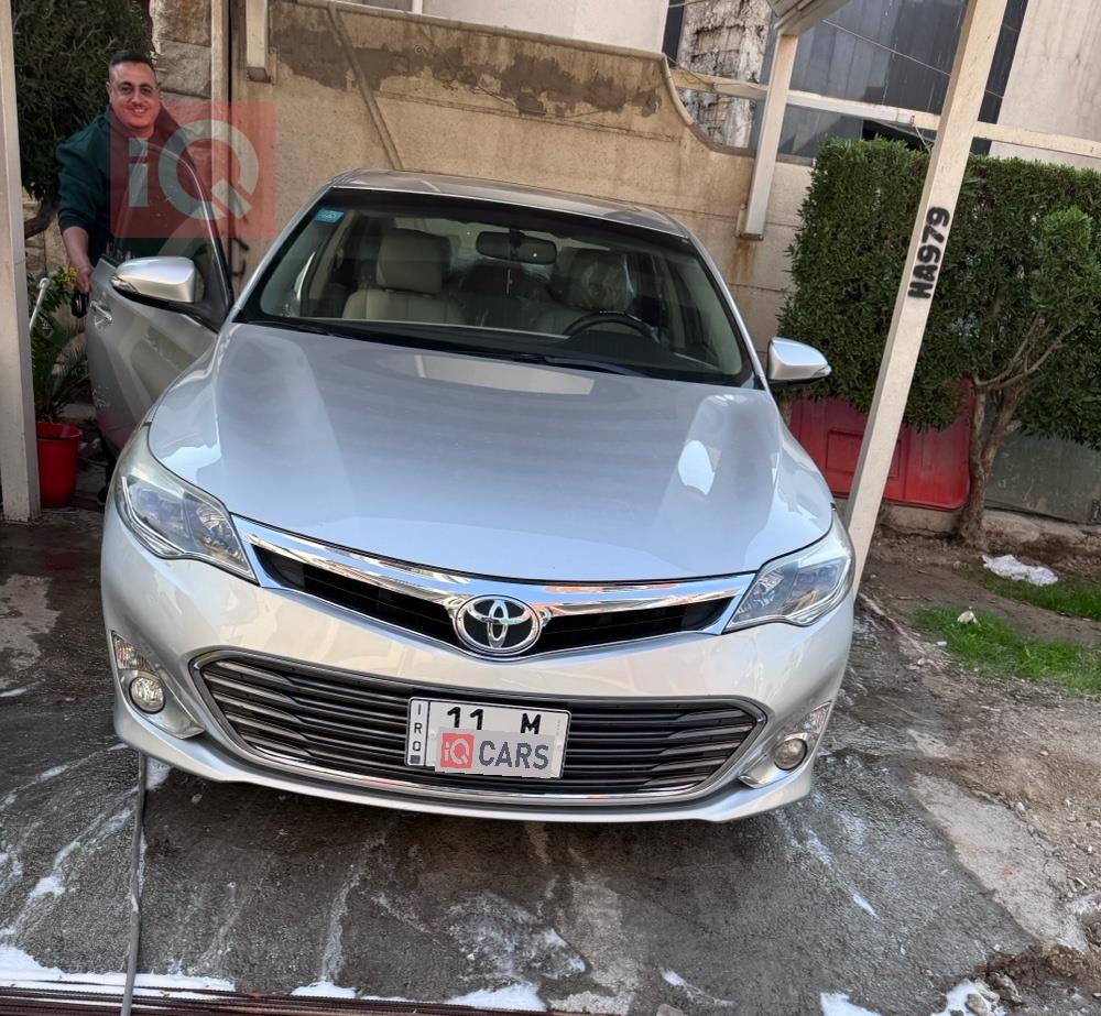 تويوتا أفالون